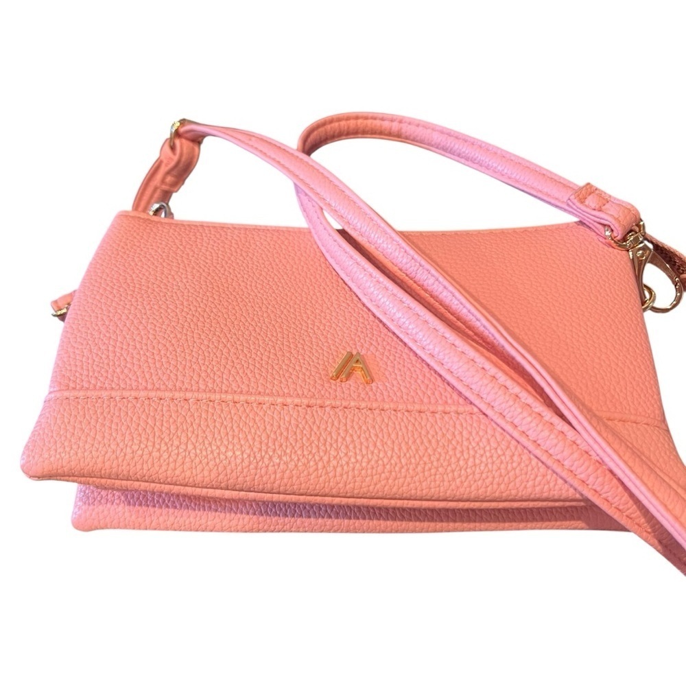 Izzy & Ali Vegan Leather Pebble Grain Taupe Crossbody / Wristlet - Picture 3 of 8